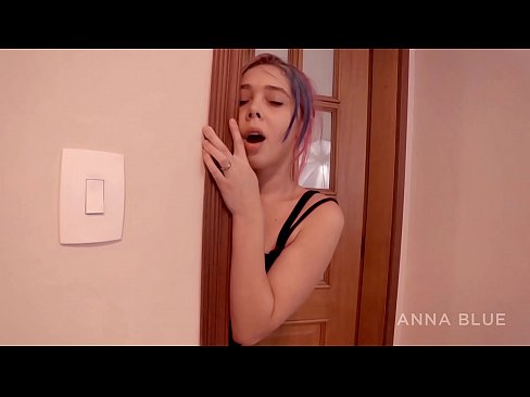 ❤️ હું મારા ભાઈ પાસે પાછો આવ્યો. મેં તેની ગર્લફ્રેન્ડ સાથે સેક્સ કર્યું હતું. લેસ્બિયન વળતર. ️  અમારા પર  ❤